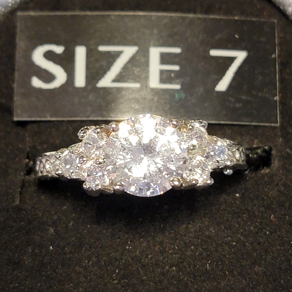 Dazzling Size 7 Cluster Diamond Simulant Ring